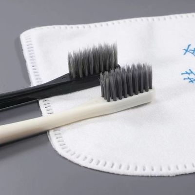 Изумленные гостиничные апартаменты ванные апартаменты модные с заботливым пакетом